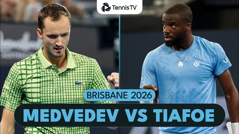 Daniil Medvedev vs Frances Tiafoe 6-3, 6-2: Medvedev hạ Tiafoe, gặp người thắng cặp đấu Majchrzak - Opelka tứ kết Brisbane International 2026