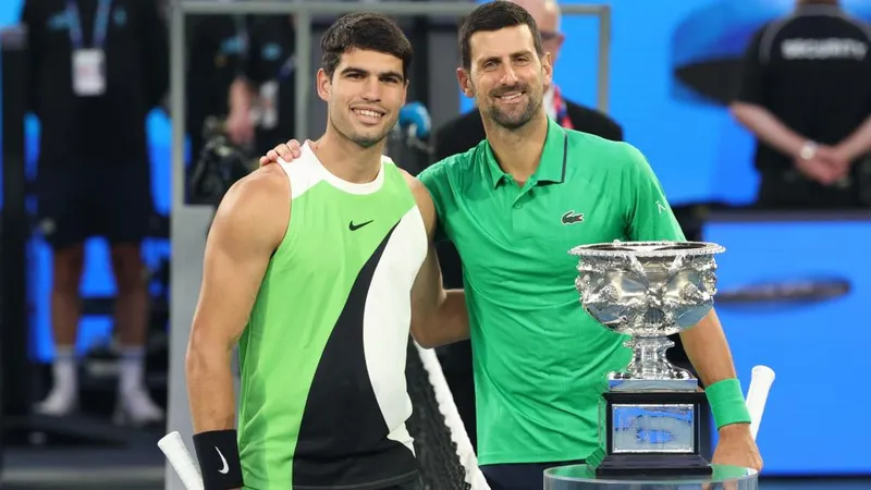 Carlos Alcaraz vs Novak Djokovic 2-6, 6-2, 6-3, 7-5: Sức trẻ thắng "Nole", Alcaraz lần đầu đăng quang Australian Open 2026