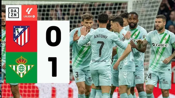 Atletico Madrid vs Real Betis 0-1: Ezzalzouli kiến tạo, Antony sút xa bất ngờ, hạ thủ môn Oblak, trọng tài VAR từ chối bàn thắng Atletico 