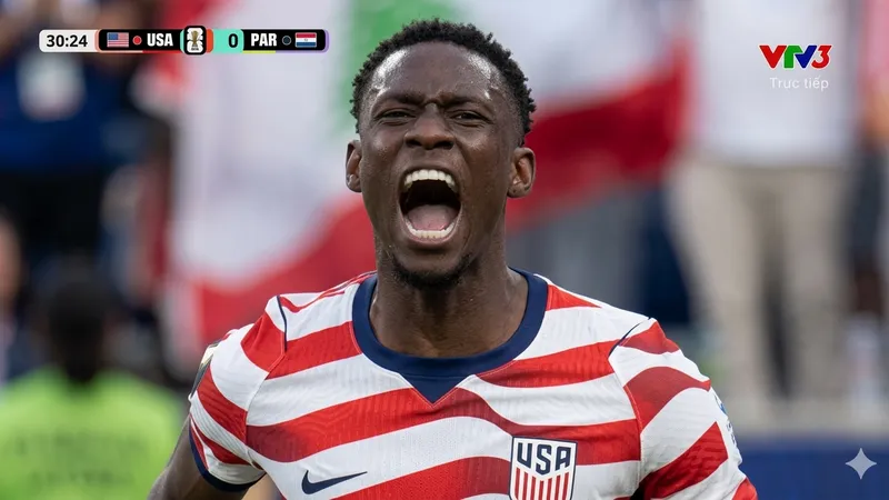 Christian Pulisic kiến tạo, Folarin Balogun chớp thời cơ nâng tỷ số lên 2-0 cho tuyển Mỹ
