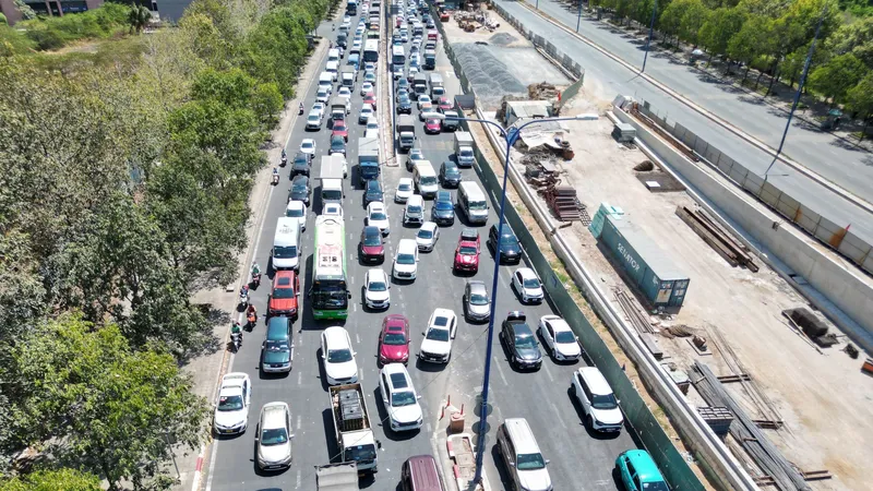 Dự án mở rộng đường cao tốc đoạn TPHCM - Long Thành. Ảnh: CTV