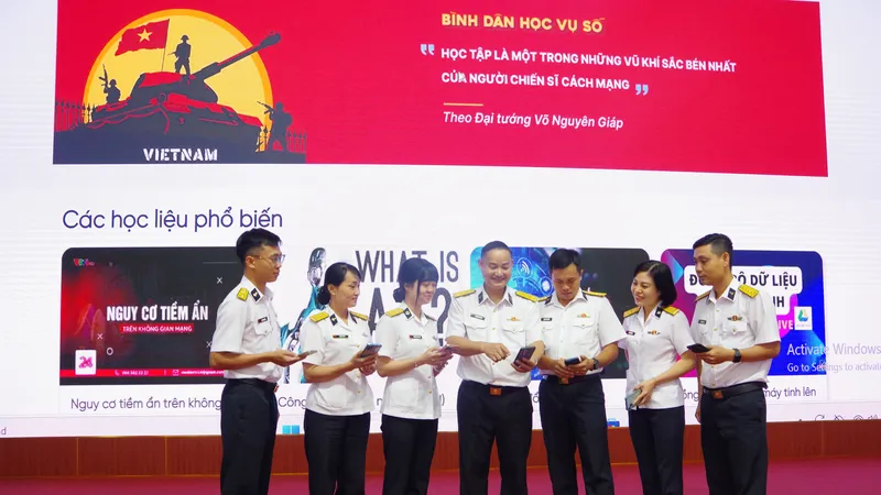 Nâng cao kiến thức, kỹ năng số cho cán bộ, chiến sĩ Vùng 2 Hải quân