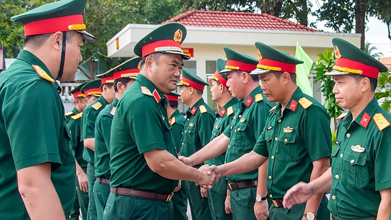 Bộ Tư lệnh Quân khu 7 thăm, làm việc tại Côn Đảo