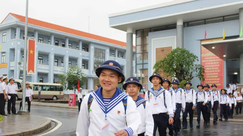 Trung tâm Huấn luyện Vùng 2 Hải quân: Hoàn thành tốt nhiệm vụ huấn luyện chiến sĩ mới