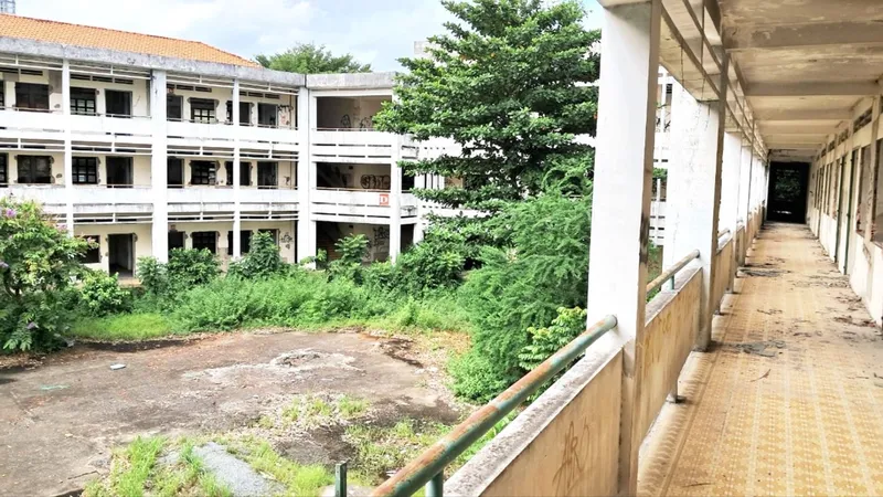 Kỳ vọng 4.500 phòng học mới ở TPHCM - Bài 3: Giải cứu những phòng học “chuồng chim”