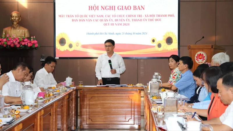 Nắm chắc dư luận, chuẩn bị tốt công tác chăm lo tết