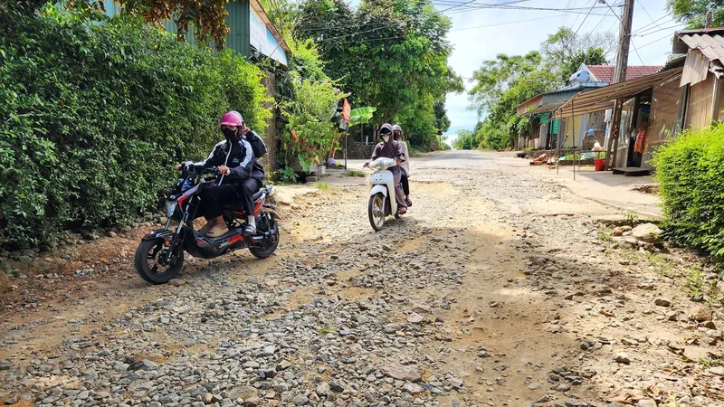 Tan nát tuyến đường lên vùng thượng Hà Tĩnh