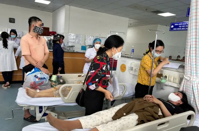 Vụ nghi bị ngộ độc do ăn bánh mì ở Vũng Tàu: Tăng lên hơn 300 ca
