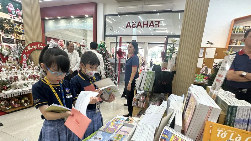 Cơn sốt sách tô màu trở lại