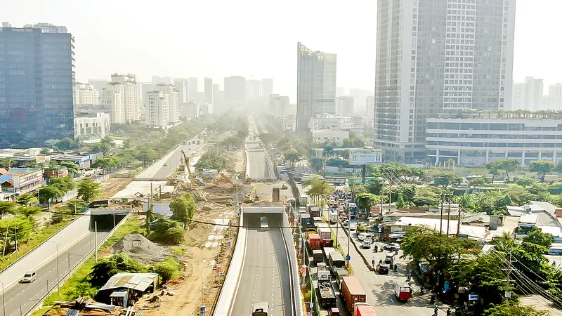 TP Hồ Chí Minh: Tiếp tục đẩy nhanh tiến độ các công trình giao thông