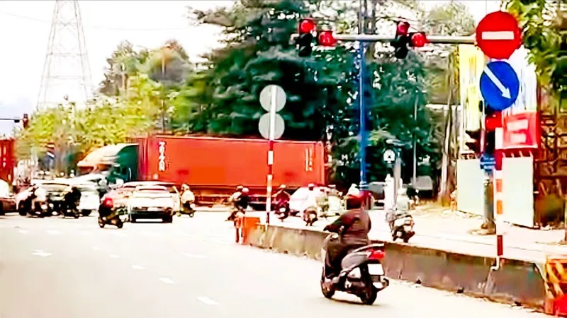 Mức phạt vi phạm giao thông tăng cao: Nhiều người nói "không dám tái phạm"