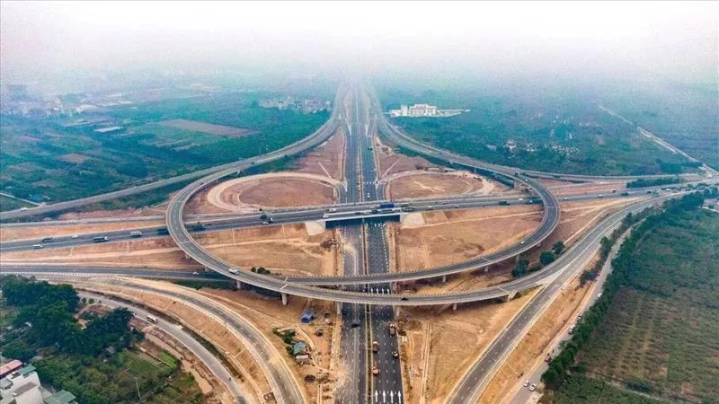 Khoán tăng trưởng và đầu tư công