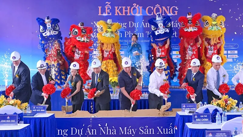 Nhà máy sản xuất sinh phẩm từ huyết tương: Ngành công nghiệp dược từng bước tự chủ