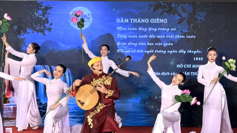 Ngày thơ Việt Nam năm 2025: Trách nhiệm và khát vọng của nhà thơ