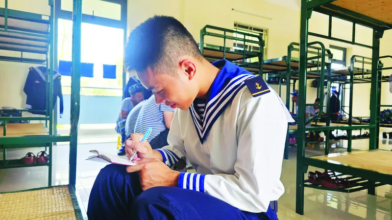 Những ngày đầu trong quân ngũ