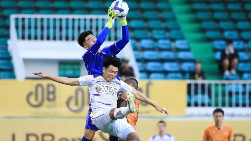V-League 2024-2025: Hà Nội FC trở lại tốp 3