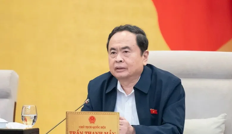 Nghiên cứu sửa đổi, bổ sung một số điều của Hiến pháp liên quan đến vấn đề tổ chức bộ máy