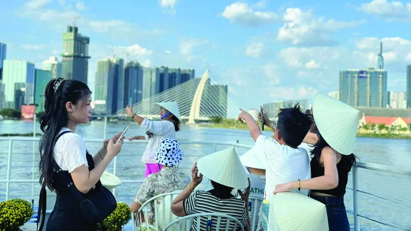 Tháo gỡ khó khăn, tạo sức bật cho ngành du lịch