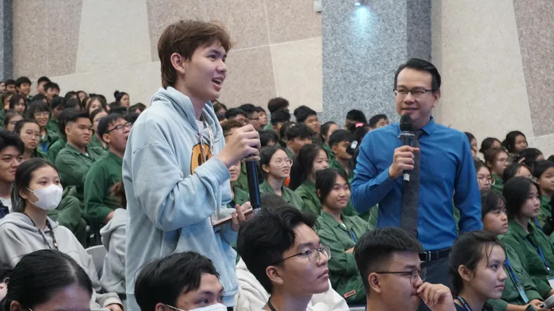 Lỗ hổng trong văn hóa mạng