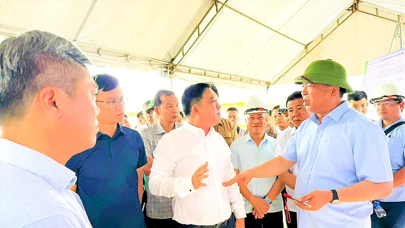 Sớm thi công đường cất hạ cánh thứ 2 sân bay Long Thành