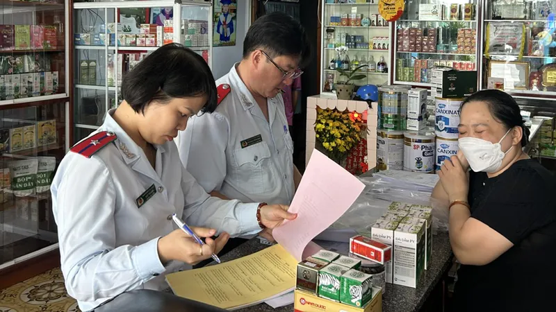 Thuốc giả, thuốc kém chất lượng hoành hành - Bài 3: Gian nan thu hồi, tiêu hủy