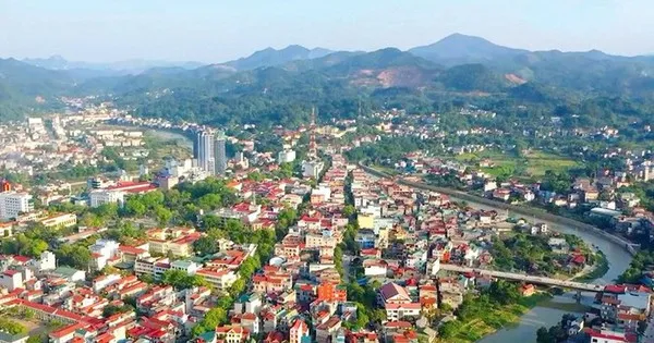 Vì sao Cao Bằng có diện tích chưa đạt lại không thuộc diện sáp nhập