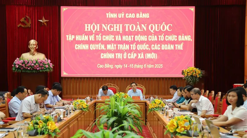 Bế mạc Hội nghị tập huấn toàn quốc về tổ chức bộ máy vận hành chính quyền địa phương 2 cấp