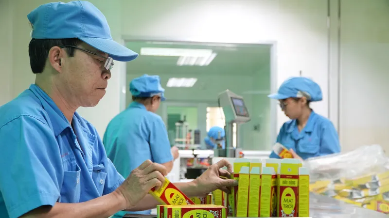 “Kẹt” điều chỉnh giấy phép kinh doanh, giấy chứng nhận, in ấn bao bì: Doanh nghiệp lo đình trệ sản xuất, xuất khẩu