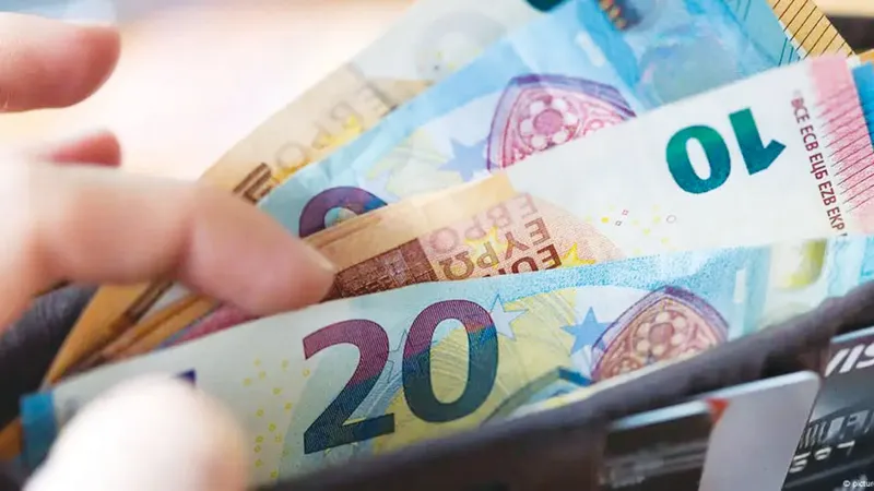 Tăng tốc ra mắt đồng EUR kỹ thuật số