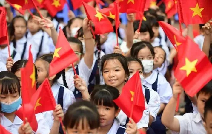 80 năm và sự quan tâm đặc biệt dành cho giáo dục