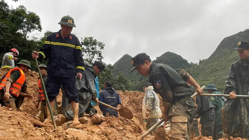 Bắc bộ, Trung bộ mưa lũ dồn dập, cấp tập khắc phục thiệt hại