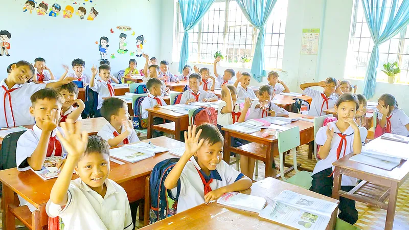 Xây trường nội trú xã biên giới - Bài 1: Gập ghềnh con chữ