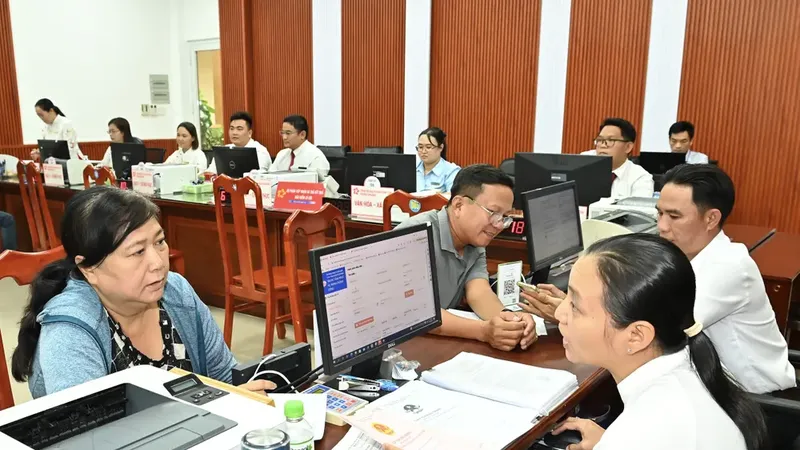 Lấy kết quả, sản phẩm làm thước đo cán bộ