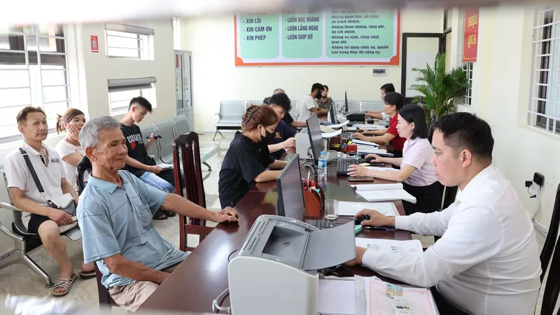 Từ đổi mới mô hình đến đổi mới tư duy phục vụ - Bài 3: “Tinh người” để tinh gọn bộ máy
