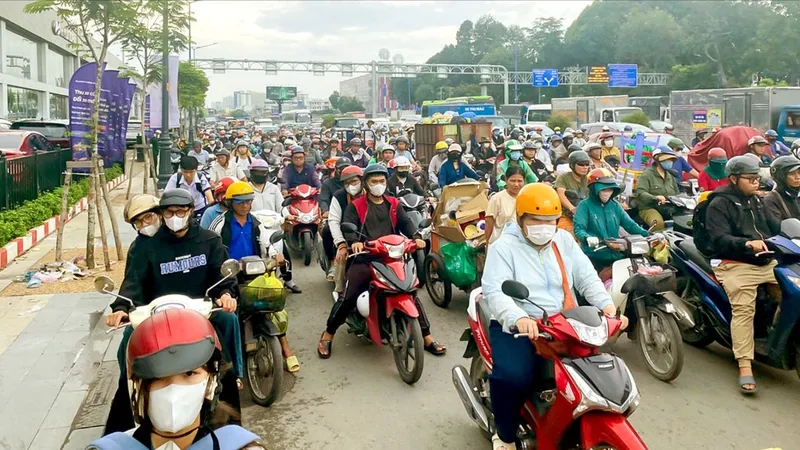 Đẩy mạnh ứng dụng công nghệ giảm ùn tắc, kẹt xe