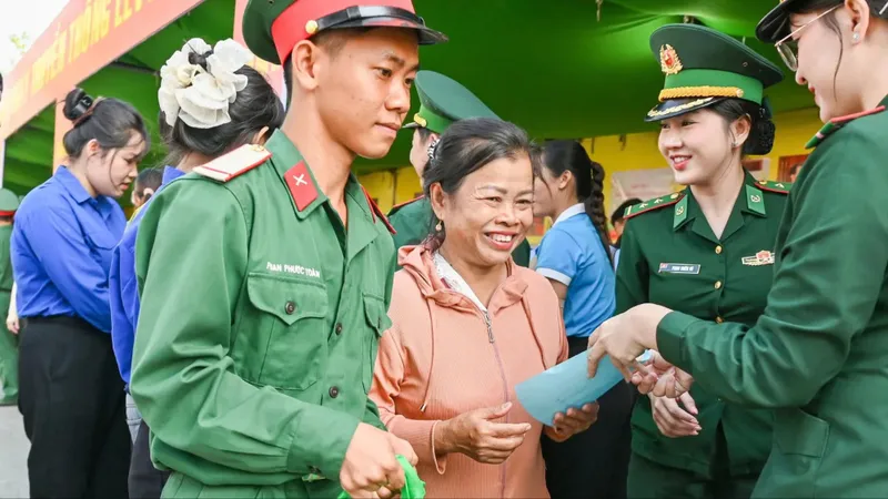 Hôm nay, Quân khu 7 kỷ niệm 80 năm ngày truyền thống