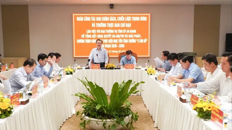 Trưởng Ban Chính sách, chiến lược Trung ương Nguyễn Thanh Nghị phát biểu tại buổi làm việc. Ảnh: NAM KHÔI