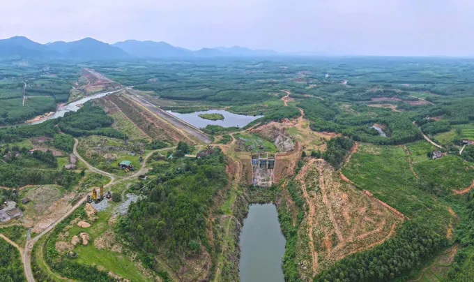 UBND tỉnh Hà Tĩnh phê bình doanh nghiệp thi công hệ thống cấp nước ì ạch