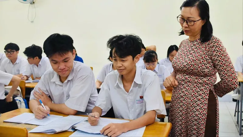 Lấp khoảng trống cơ sở giáo dục đại học