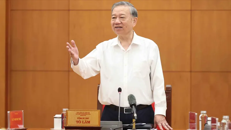 Kiên quyết đẩy mạnh chống "giặc nội xâm"