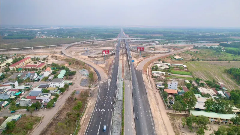 Đông Nam Bộ "cất cánh" cùng sân bay Long Thành - Bài 2: “Mạch máu” chưa thông