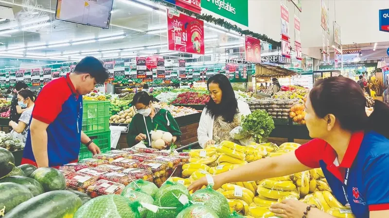 Không để giá cả “té nước theo mưa”