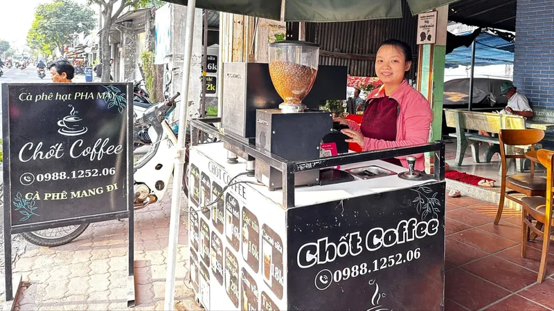 Tiếp sức thanh niên, sinh viên vượt khó