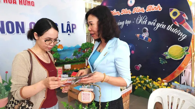 Phường tiên phong số hóa thông tin trường lớp