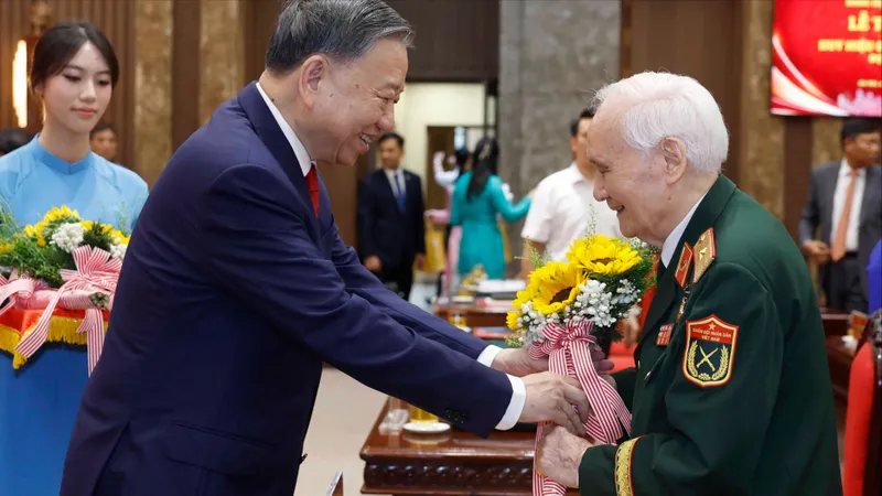 Tổng Bí thư, Chủ tịch nước Tô Lâm: Sức mạnh của Đảng nằm ở từng con người cộng sản