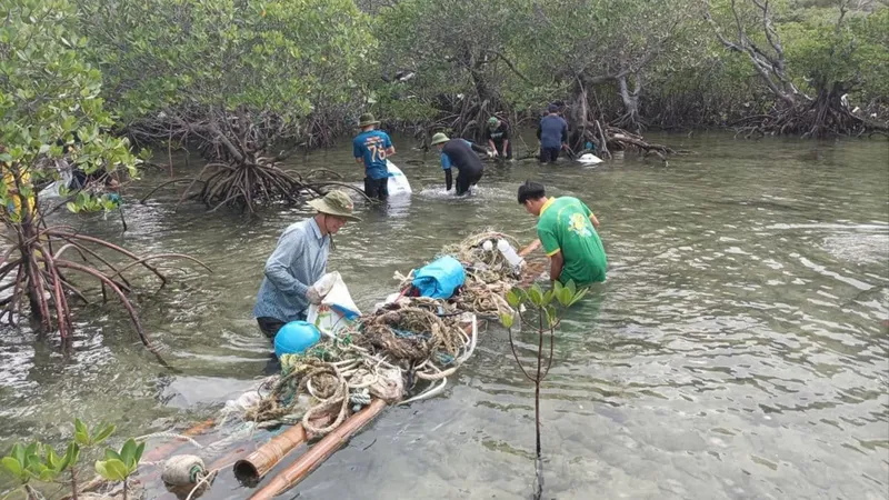 Chung tay vì hòn đảo “không rác nhựa”