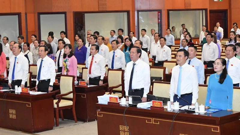 Khai mạc kỳ họp chuyên đề HĐND TPHCM bàn nhiều quyết sách quan trọng thực hiện Nghị quyết 98