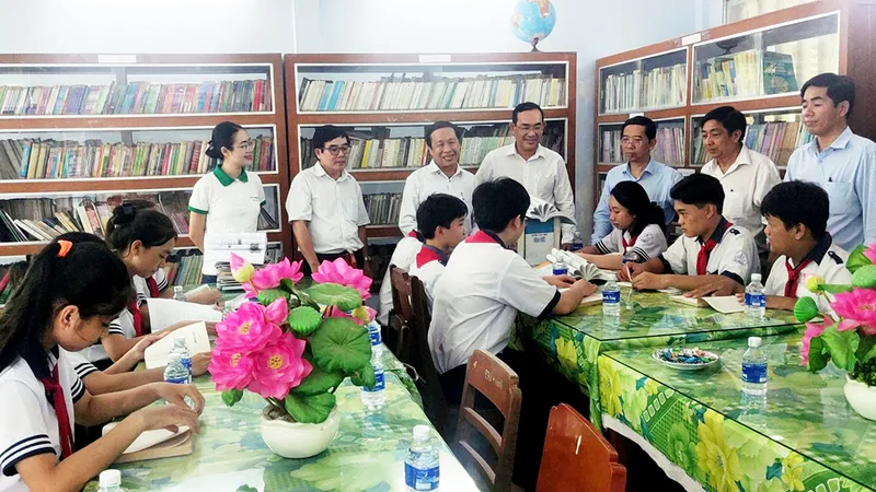 Chương trình nghệ thuật truyền cảm hứng Viet Nam Stronger: Thắp thêm yêu thương