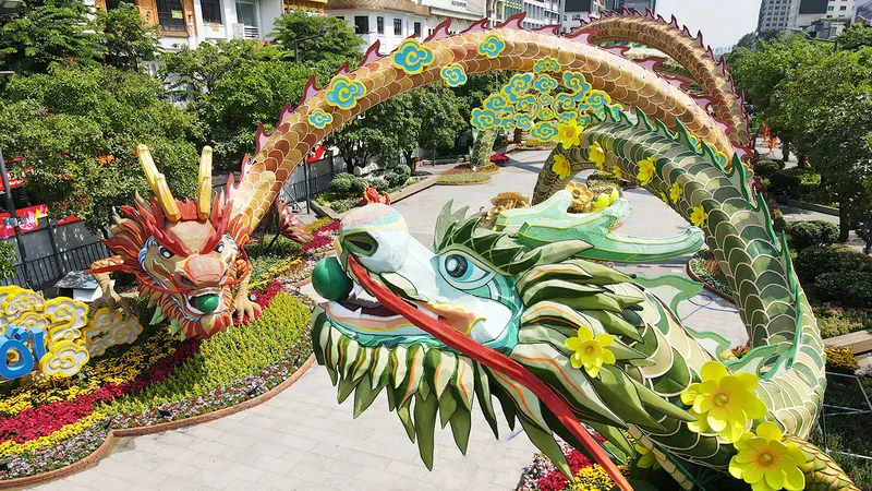 Sắc xuân khắp phố