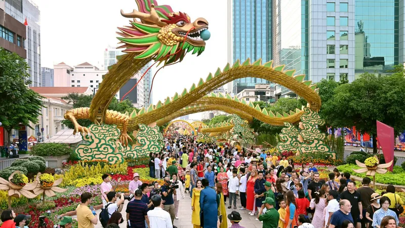 Tết Giáp Thìn 2024: Đa dạng món ăn tinh thần